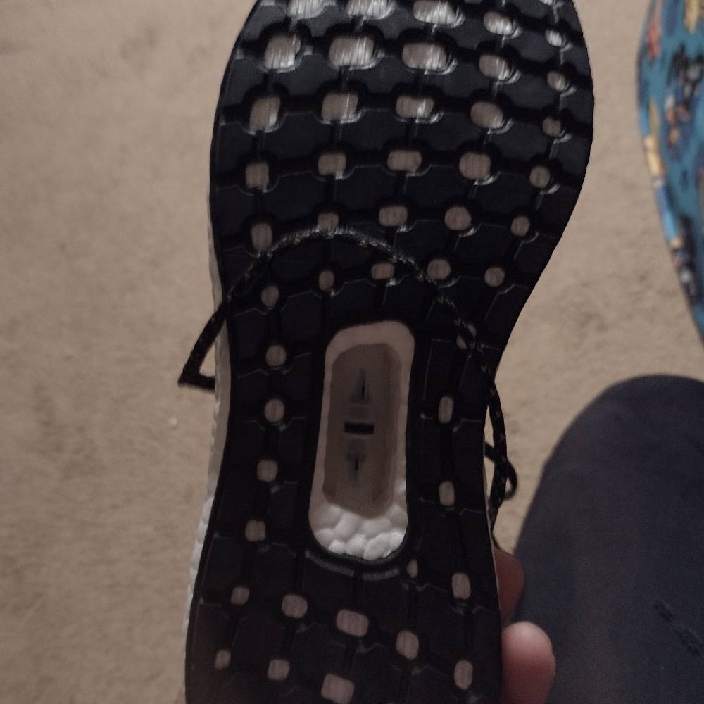 Adidas AM4 creators club shoes - Picture 6 of 9